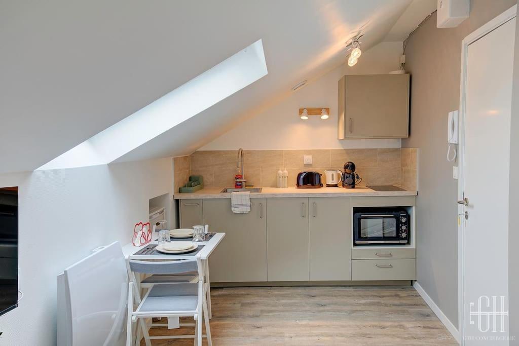 Apartament Sakura - Face Gare Tours Zewnętrze zdjęcie